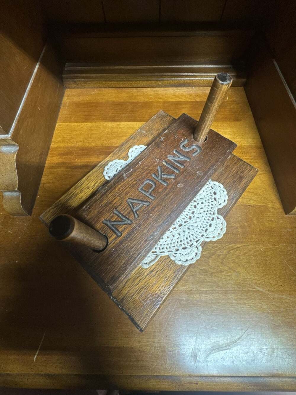 Vintage Wooden Napkin Holder, Woodcrest Styson, Retro Kitchen Decor